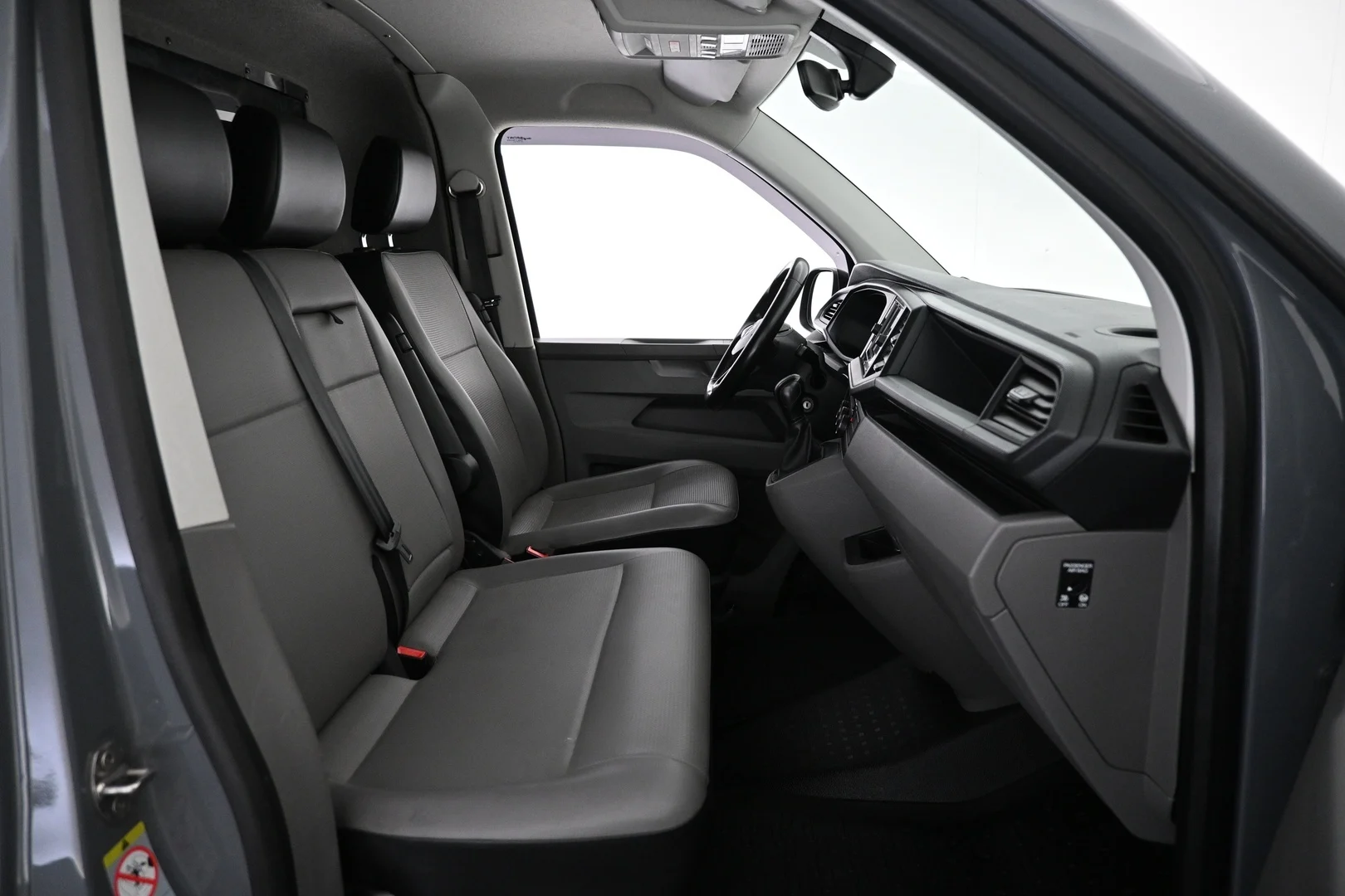 Car Image - 6NsIjdTC5yPOYg0SBhDwXT