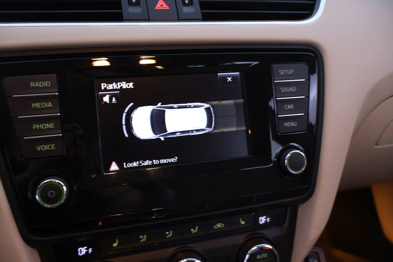 Car Image - 11evL9As9G7FtYt0RUoFS3
