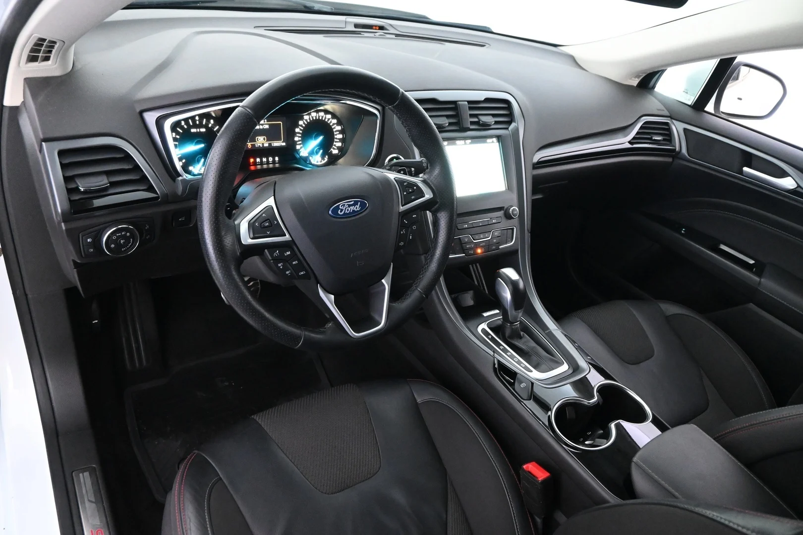 Car Image - ZmIA4vsmnzL9aIGvbjycO