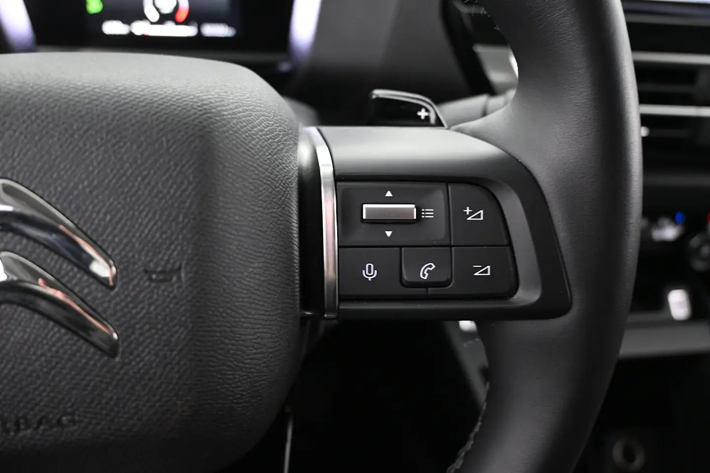 Car Image - 3olIPgj792PQOr6AdHpHBz