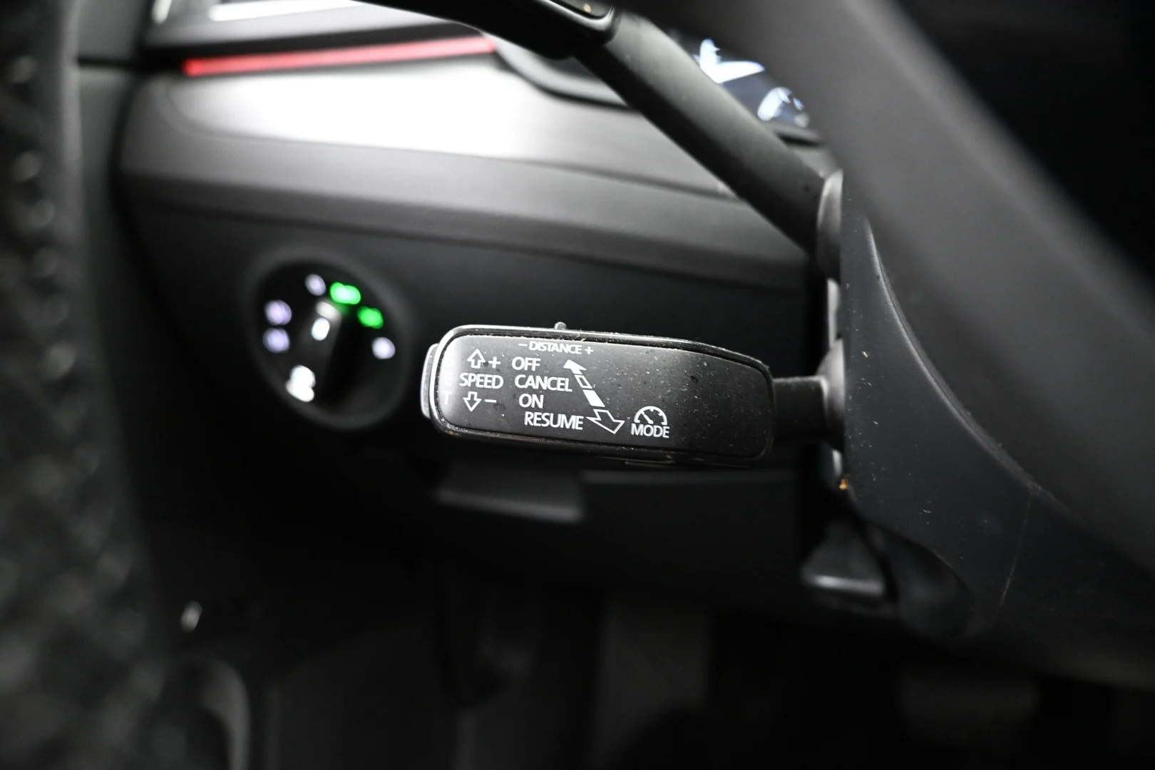Car Image - 5j9uRxQ9IPiWzGhajdBg4W