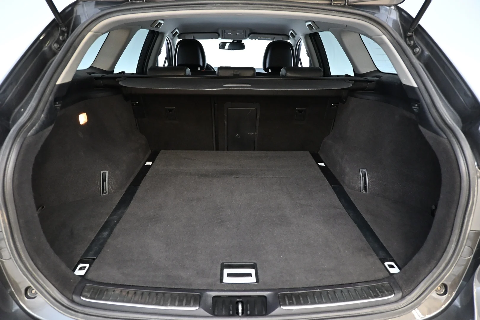 Car Image - 3hOeOiqsneosTo4ZL7RkJL