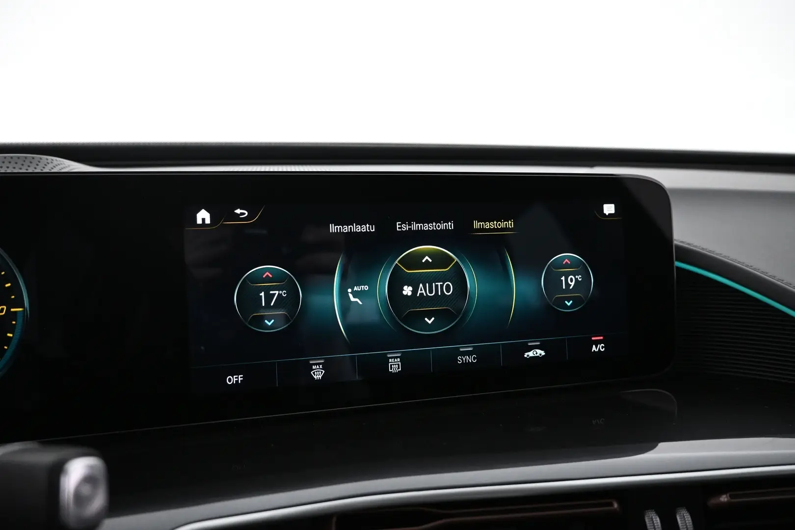 Car Image - 6z6KQnSCaI04H7tfwR1sUJ