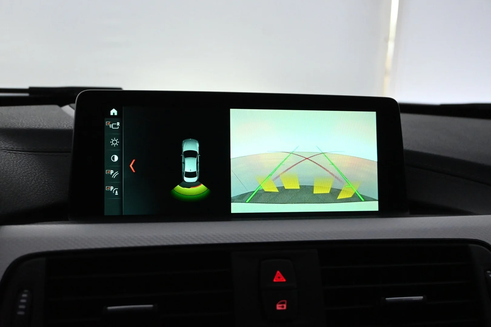 Car Image - 37dHMOSiu8qbABgxg9GzKp