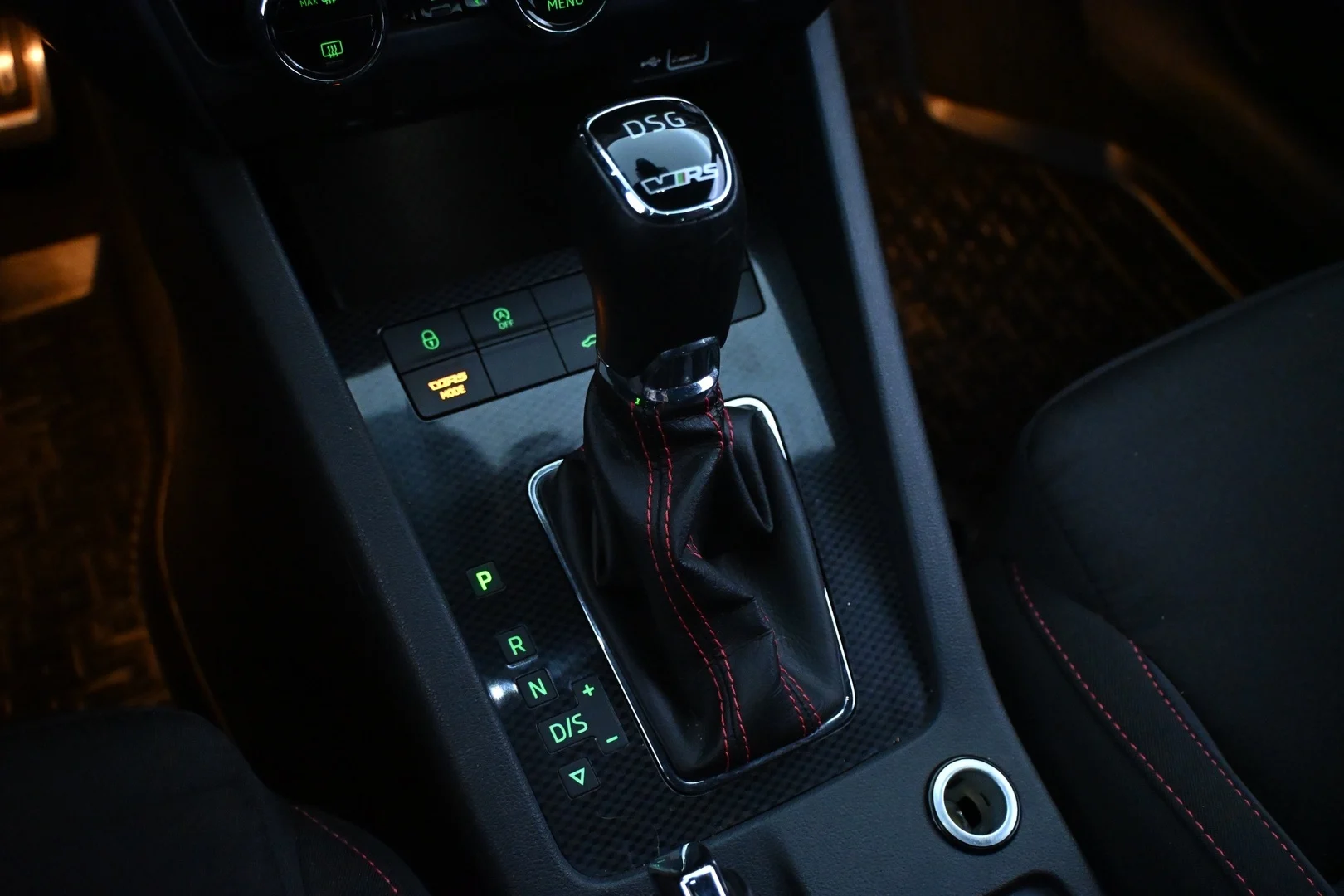 Car Image - cv10tFgoMR17Xz4XF98bd