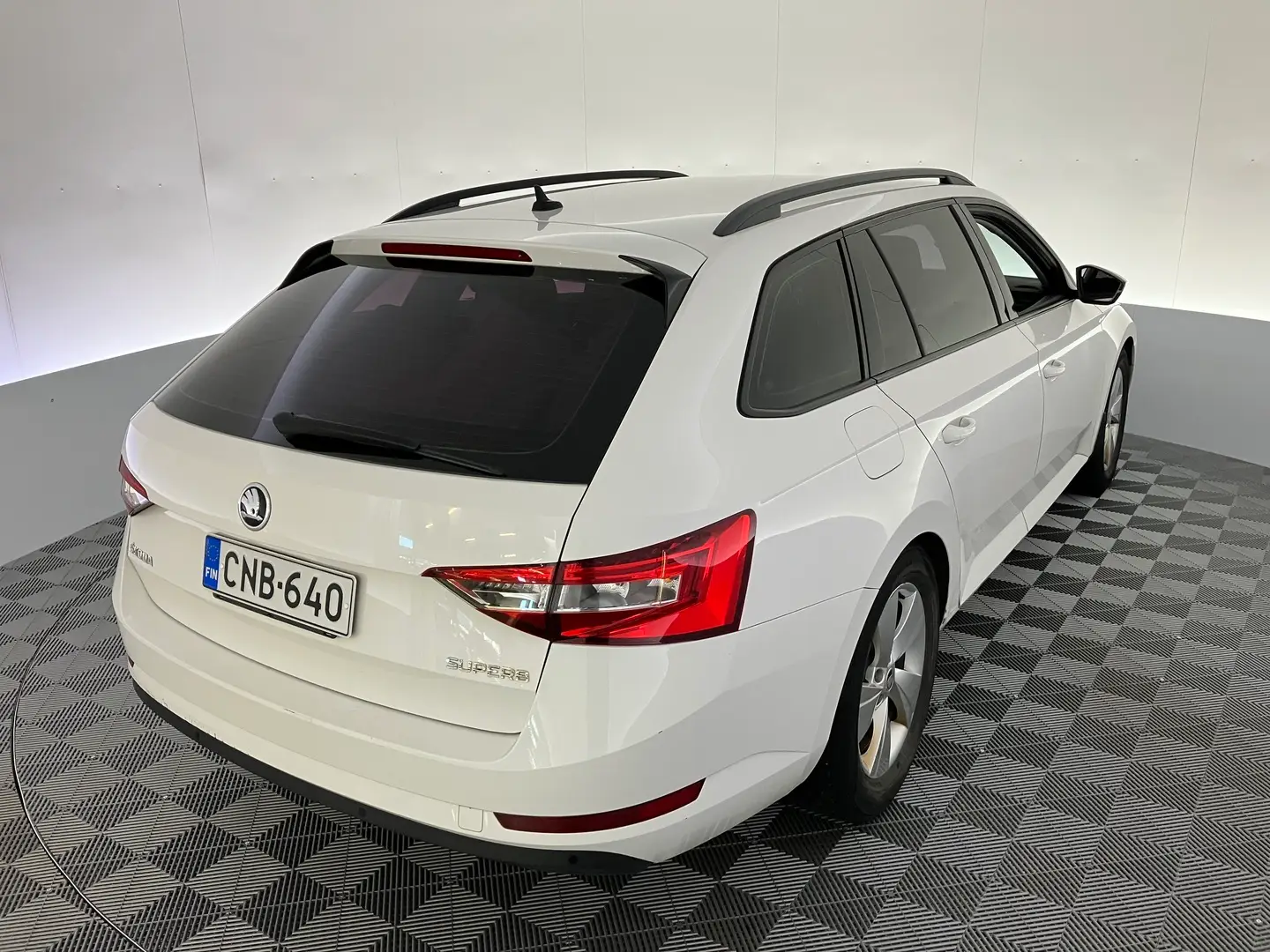 Car Image - 1GYt8zCfA90vLSVuf6sAfk