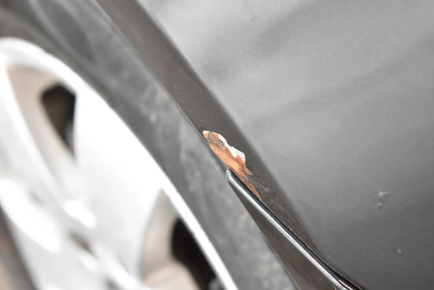 Car Image - 1T8d6NNLag55KUeuuvbaVv