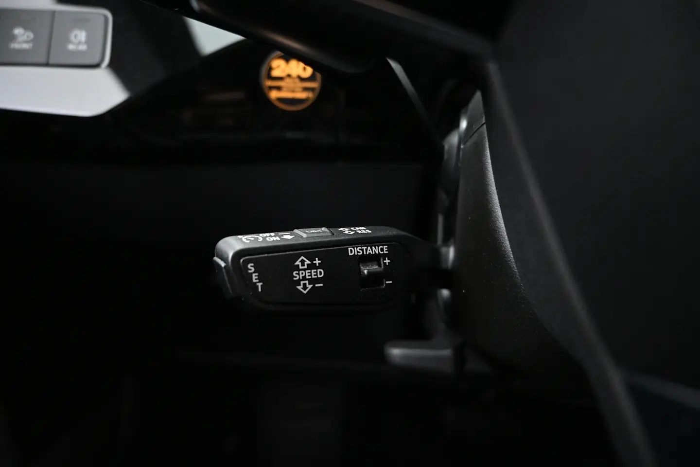 Car Image - 6LvkYvJfHlTz20ZEr3k0ji