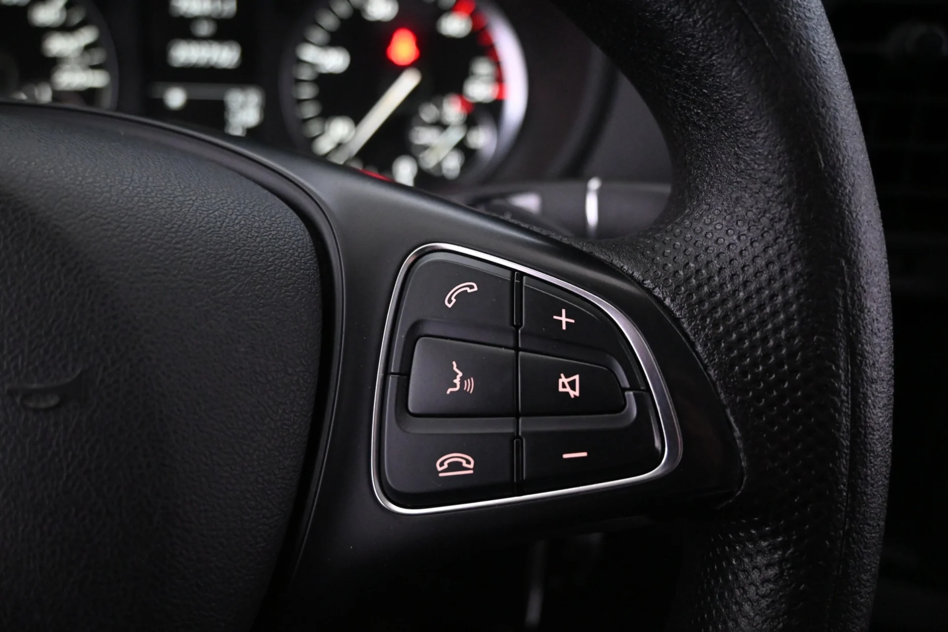 Car Image - 1RsZICwXr0TcdMGIeNj7sg