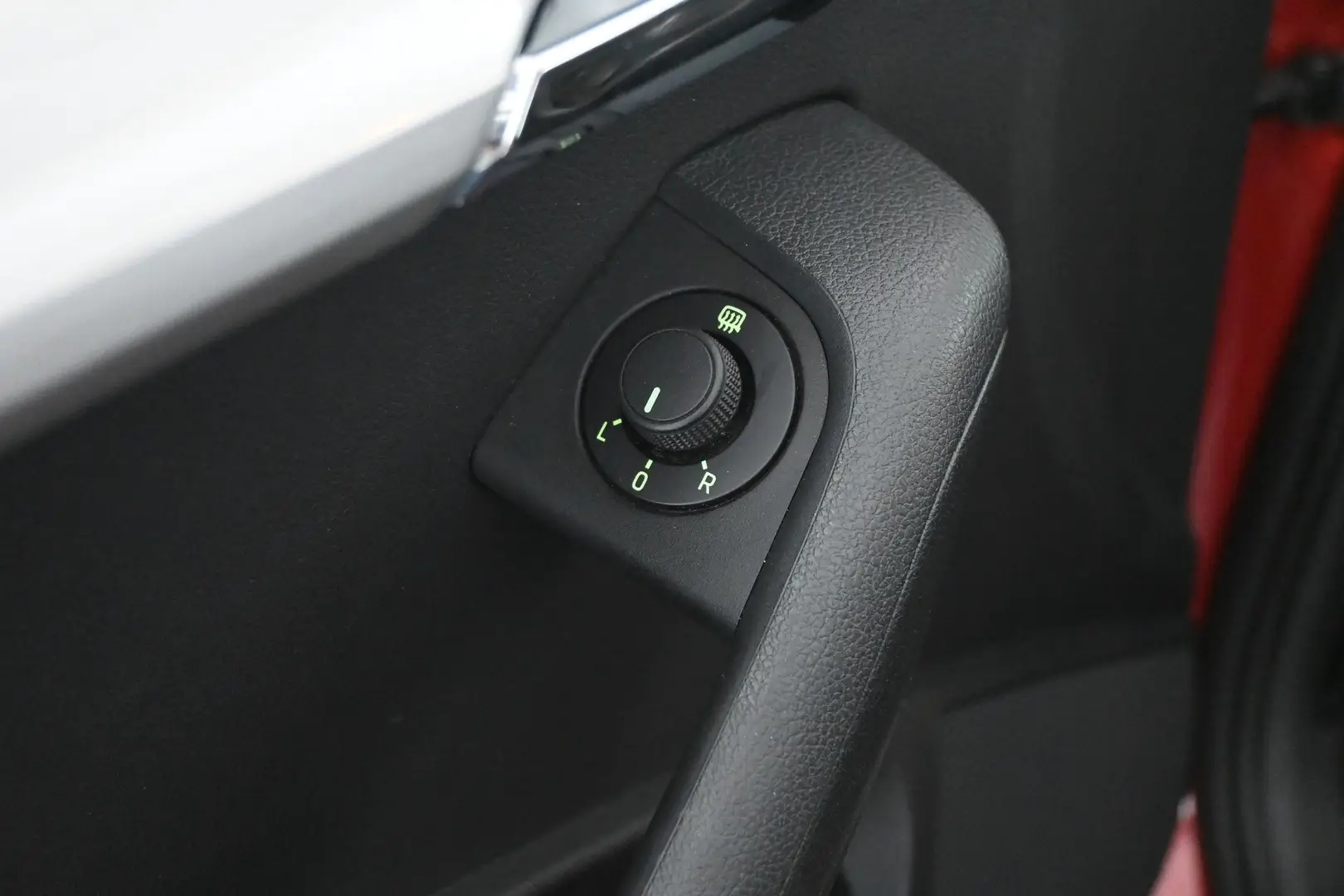 Car Image - 4But6q5vdHrxx0dqfQvisu