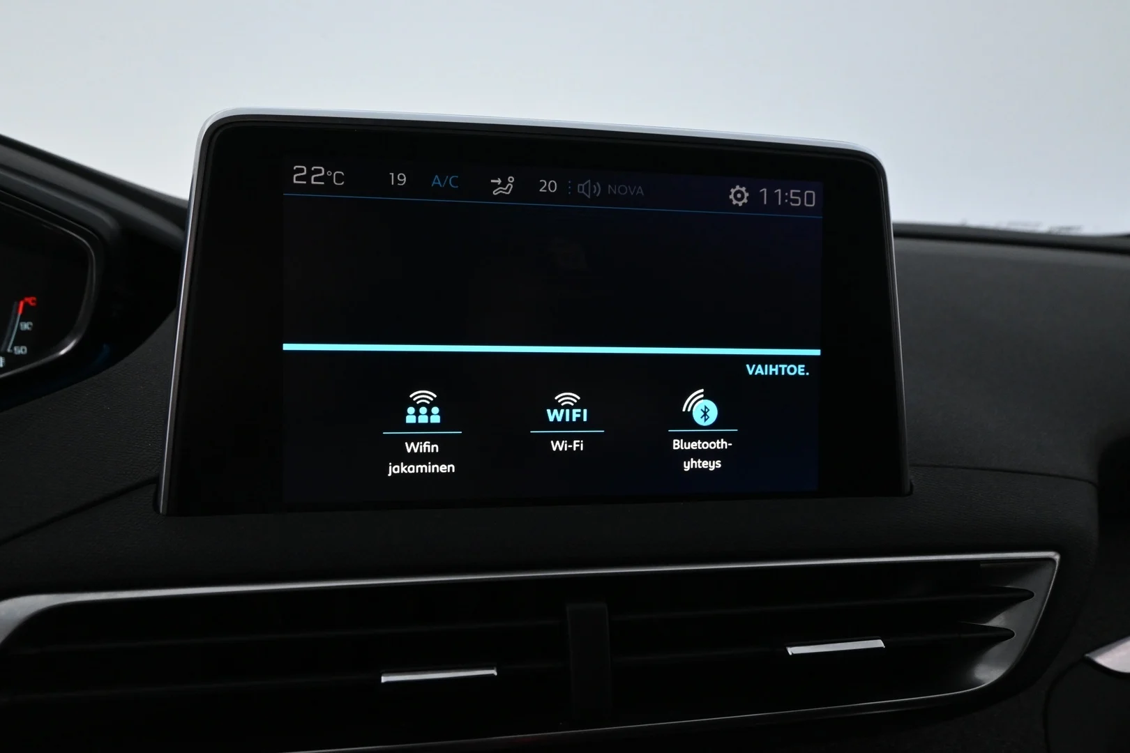 Car Image - TmWhdaqeKTyidgpF5X4db