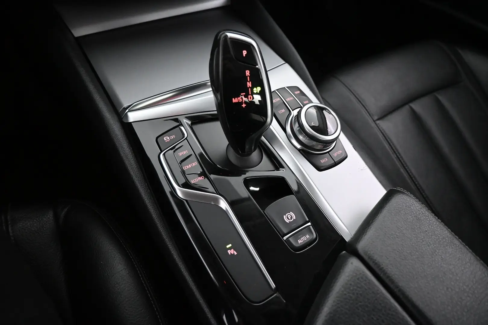 Car Image - 1JErrSYLPTFDCuzLX8pmL9