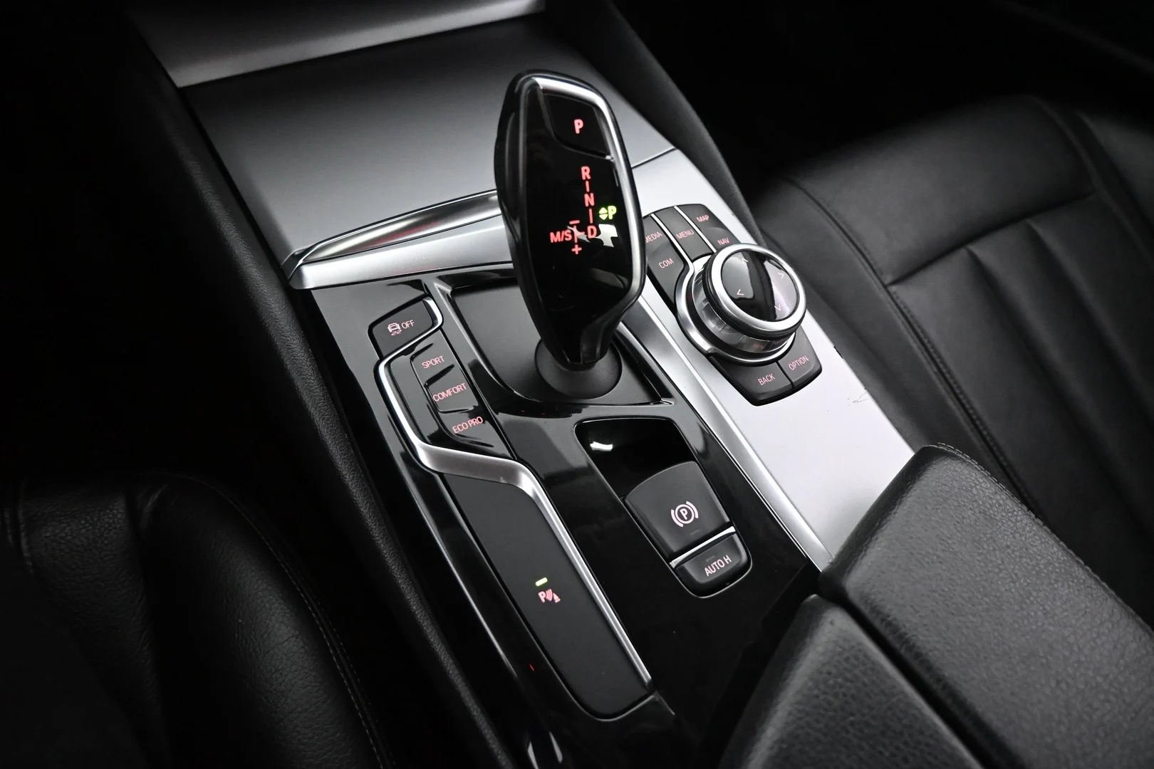 Car Image - 1JErrSYLPTFDCuzLX8pmL9