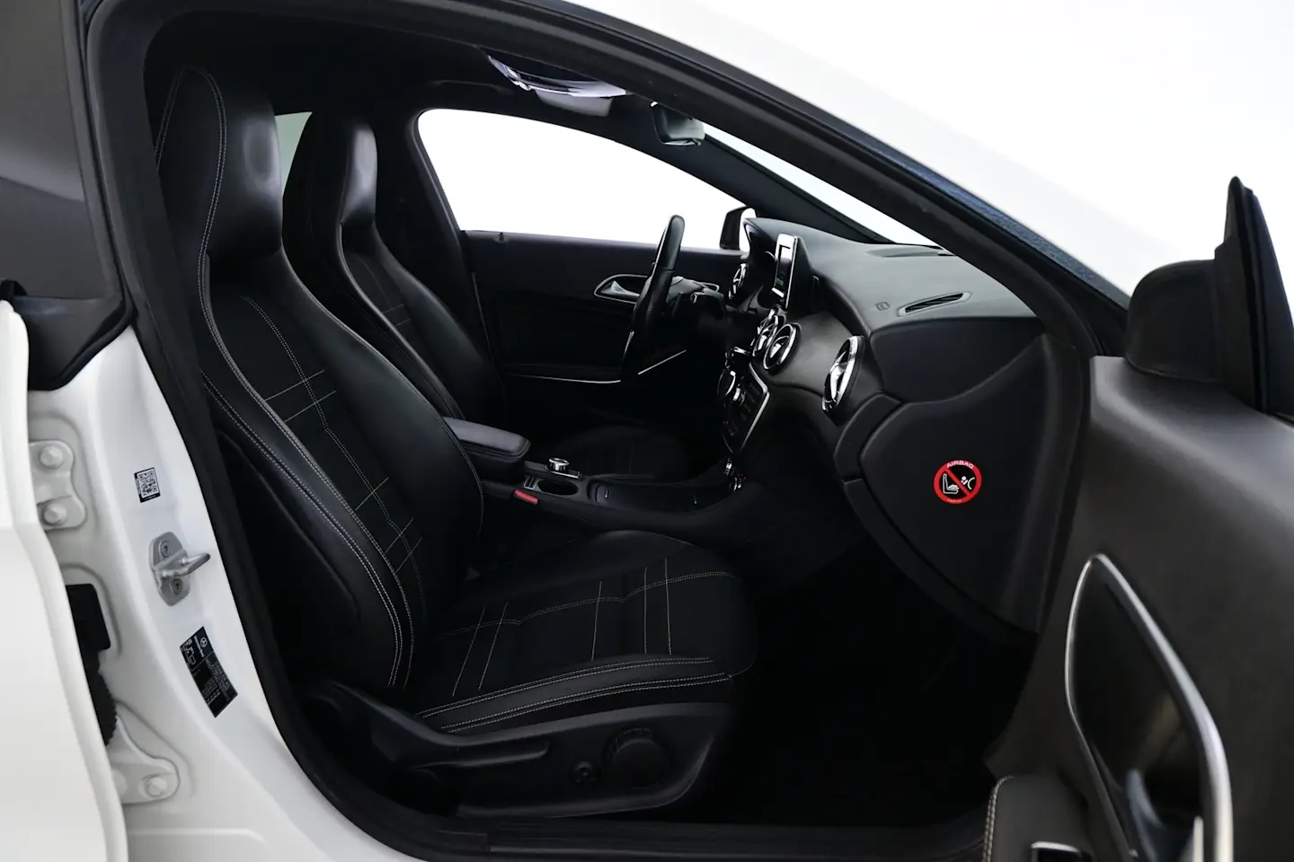 Car Image - 4cNpMp9xF5r84CnkPk3E1e