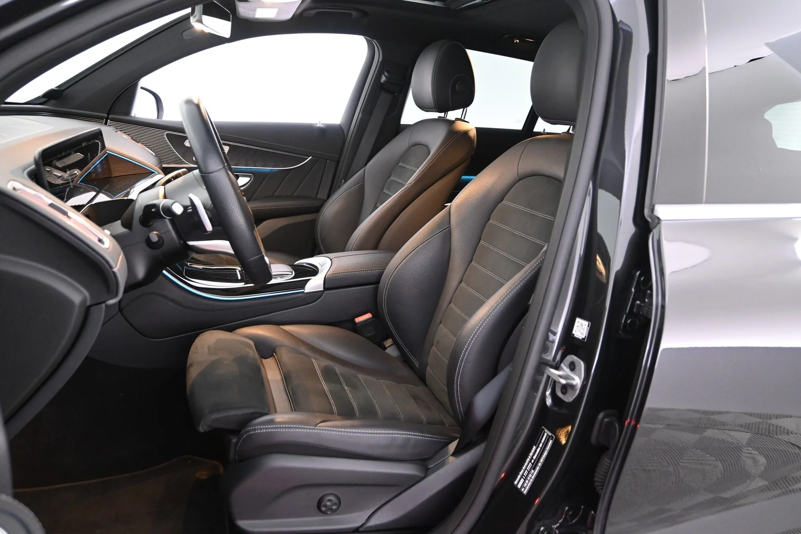 Car Image - 6IzijUMPMzayQINqGbFYQT