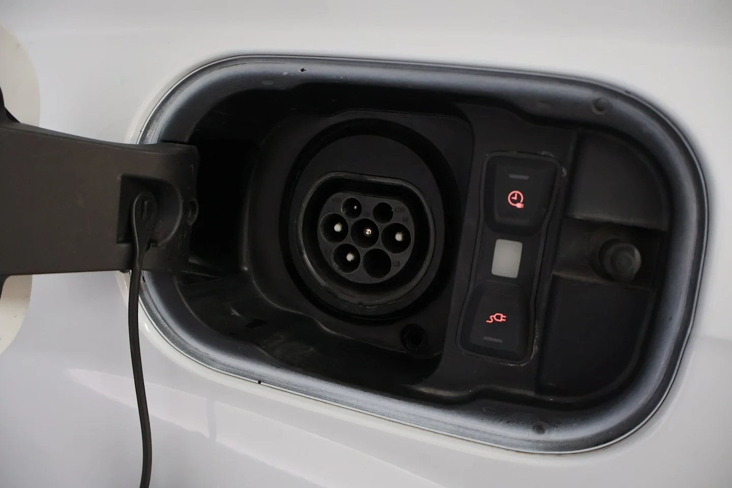 Car Image - 3zCw0Sth6BKwiQeEWDL33D