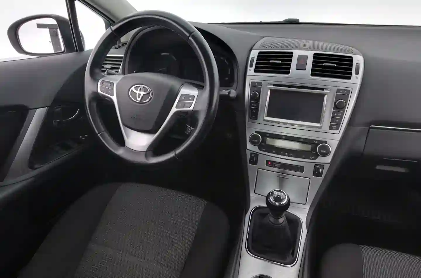 Car Image - 6ys6WQpthZZ5JMpSljBnM3