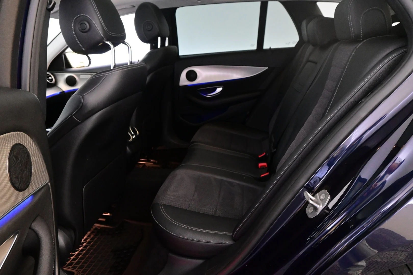 Car Image - 1Rx2uWiD6vJk4k3HmvgTuy