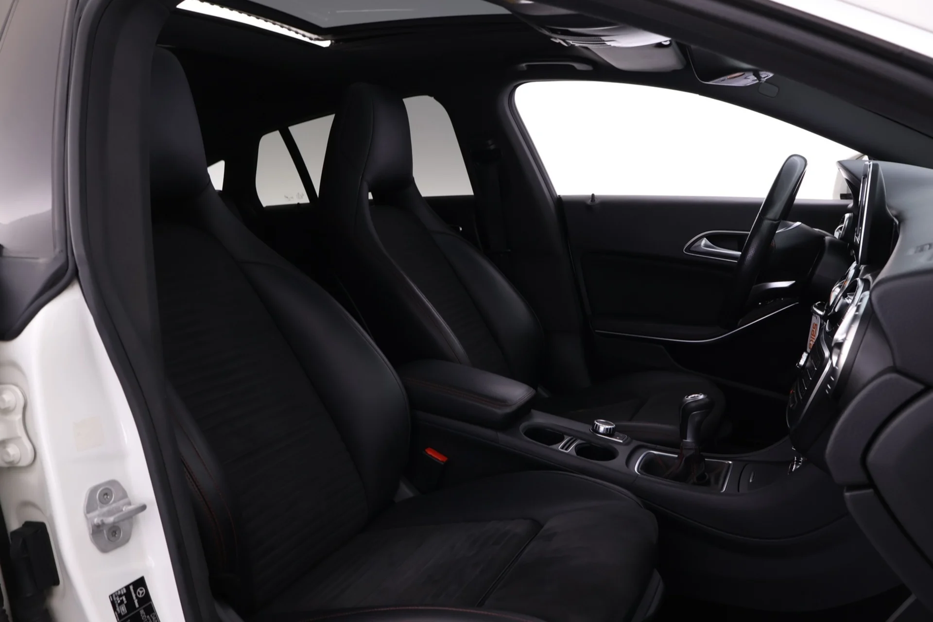 Car Image - oPgjudDCEegPQ4NLec4bf