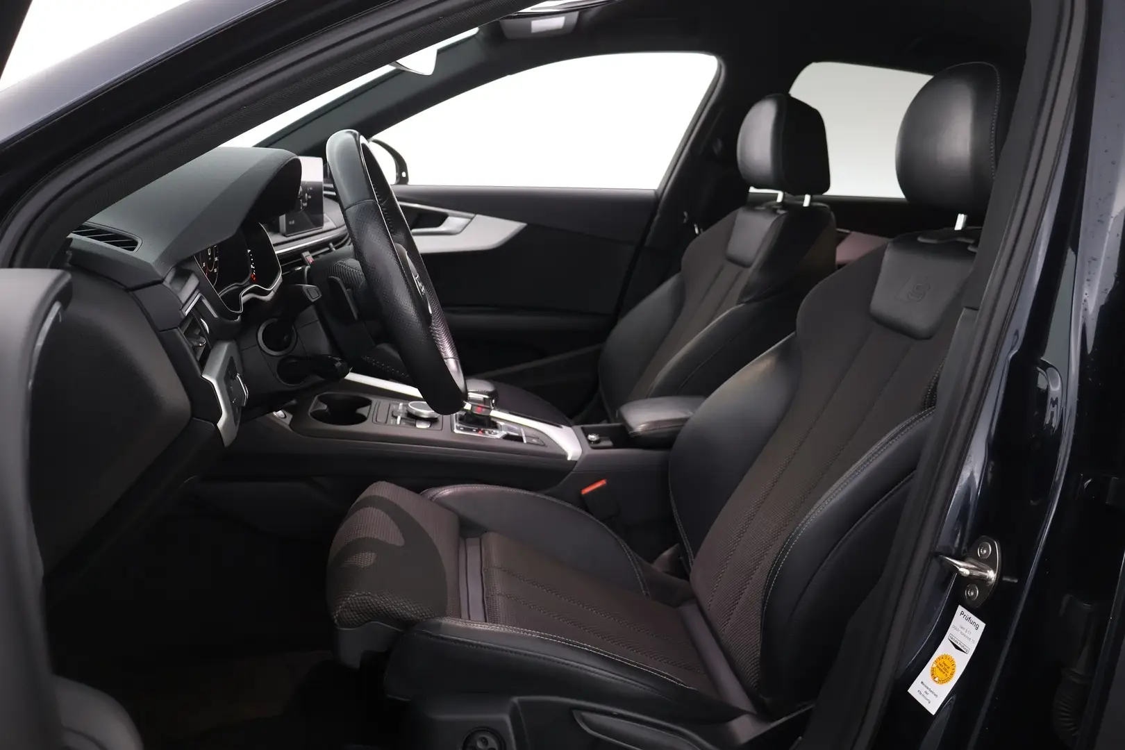 Car Image - 30ww6dfrPnKHOVl7iO23ed