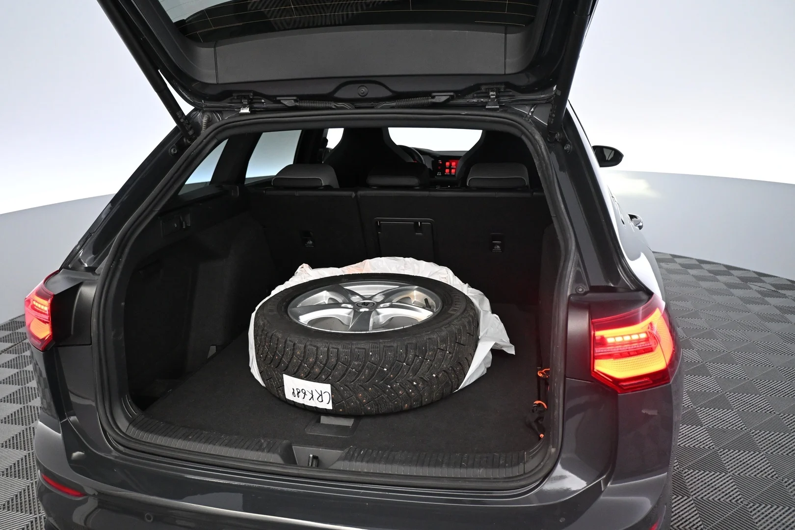 Car Image - 53v2MqeL1BvLUwHqCOQNCZ