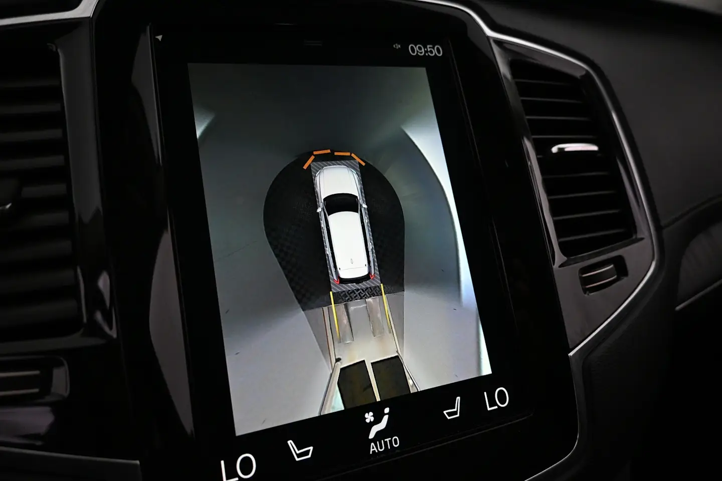 Car Image - 41Inm4ojLLscQVaudBaMmk