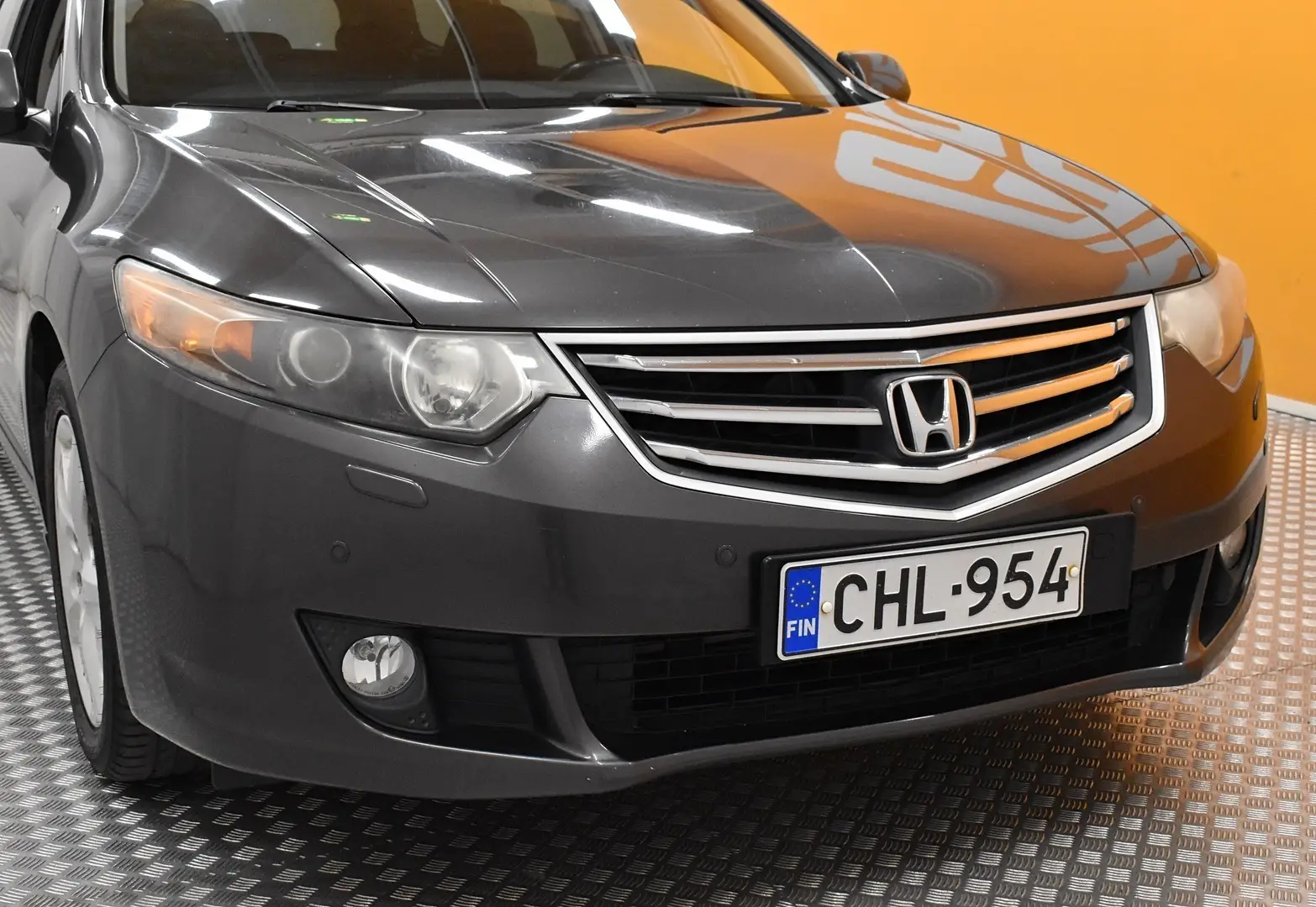 Car Image - qLJ4DGhbebpRa6HcJoZke