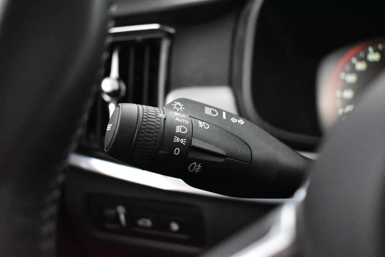 Car Image - 2AZcBl5CDBFfPi9PSy0E30