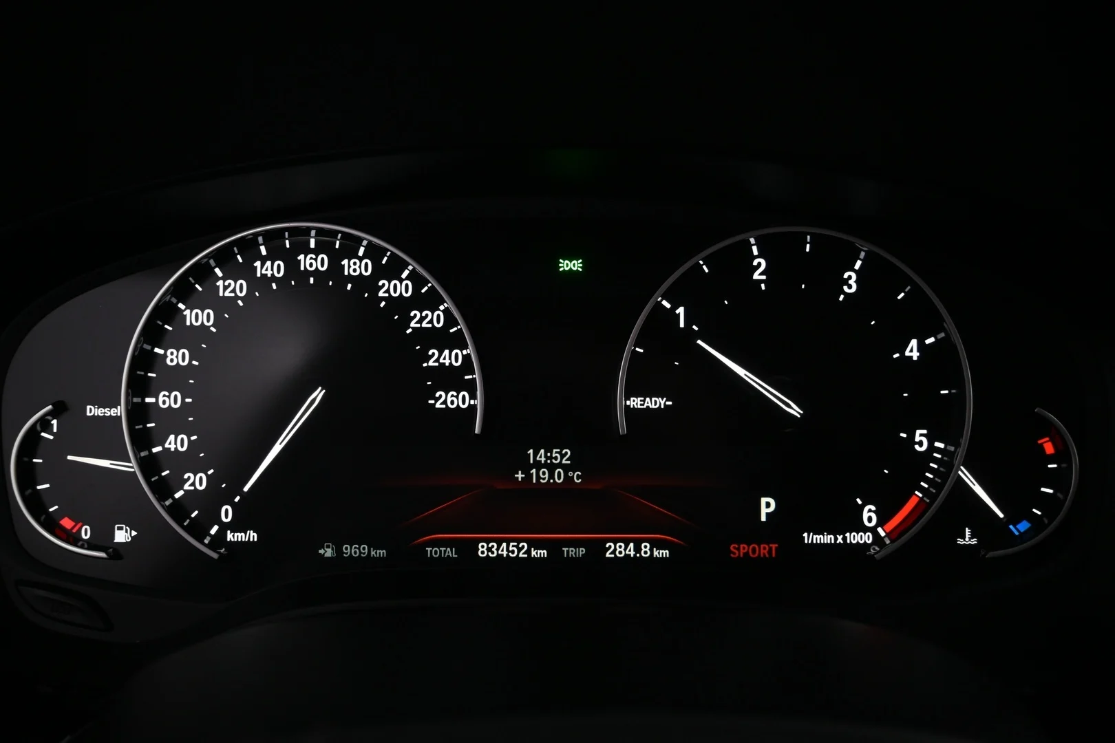 Car Image - 9RPNEC32VBFpnnaS7VdfA