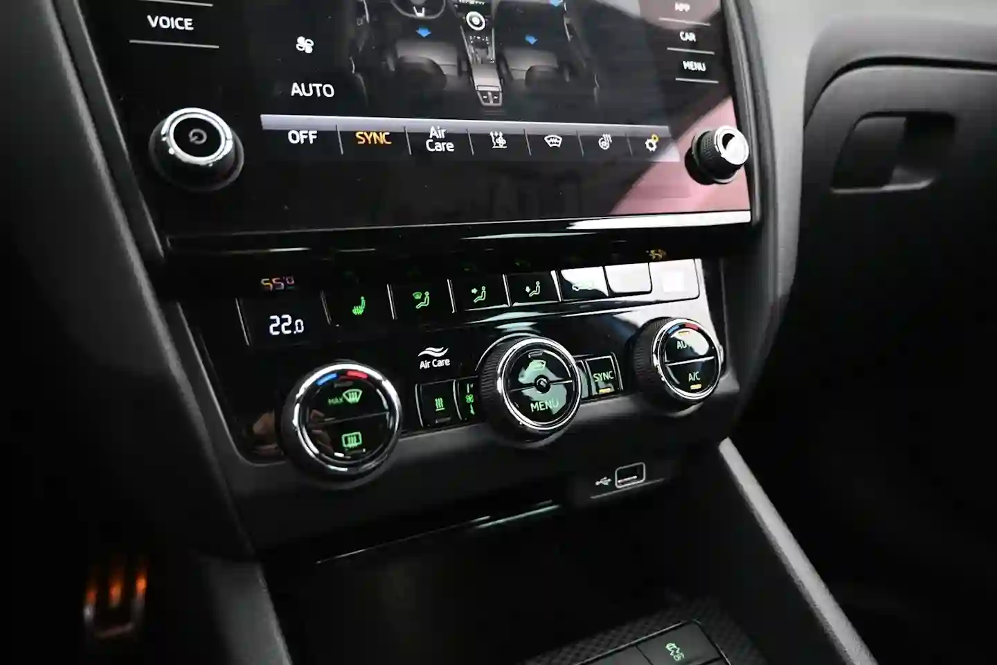 Car Image - 1g0pHIiboUCU8Caj54EQam