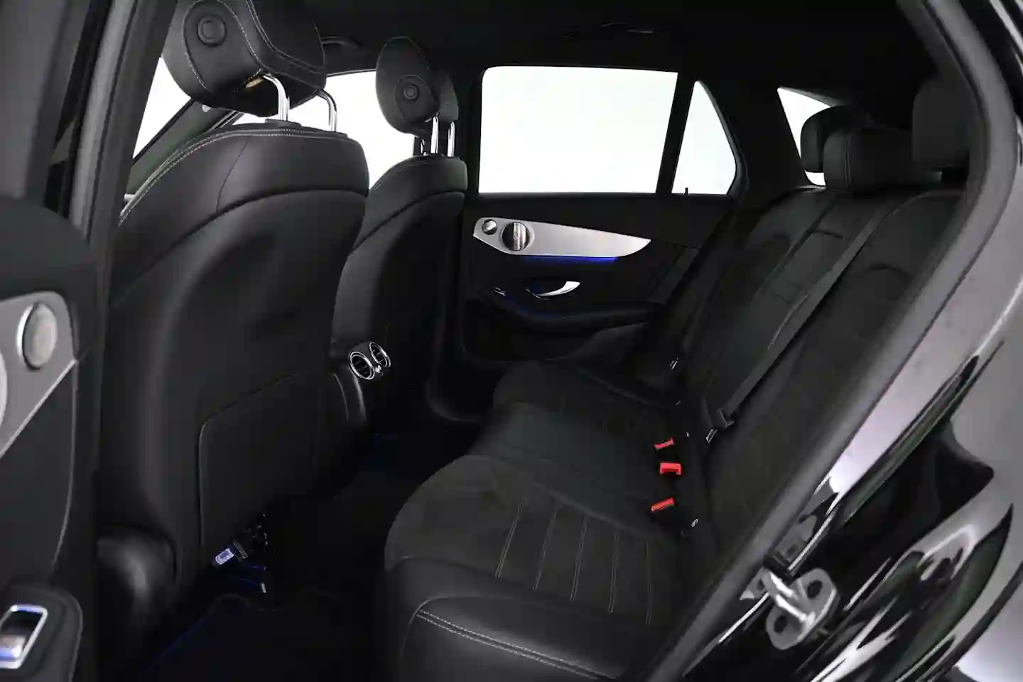 Car Image - 26r4CCzIWbsvgK97i25dRS