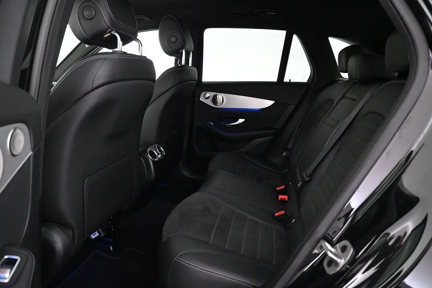 Car Image - 26r4CCzIWbsvgK97i25dRS