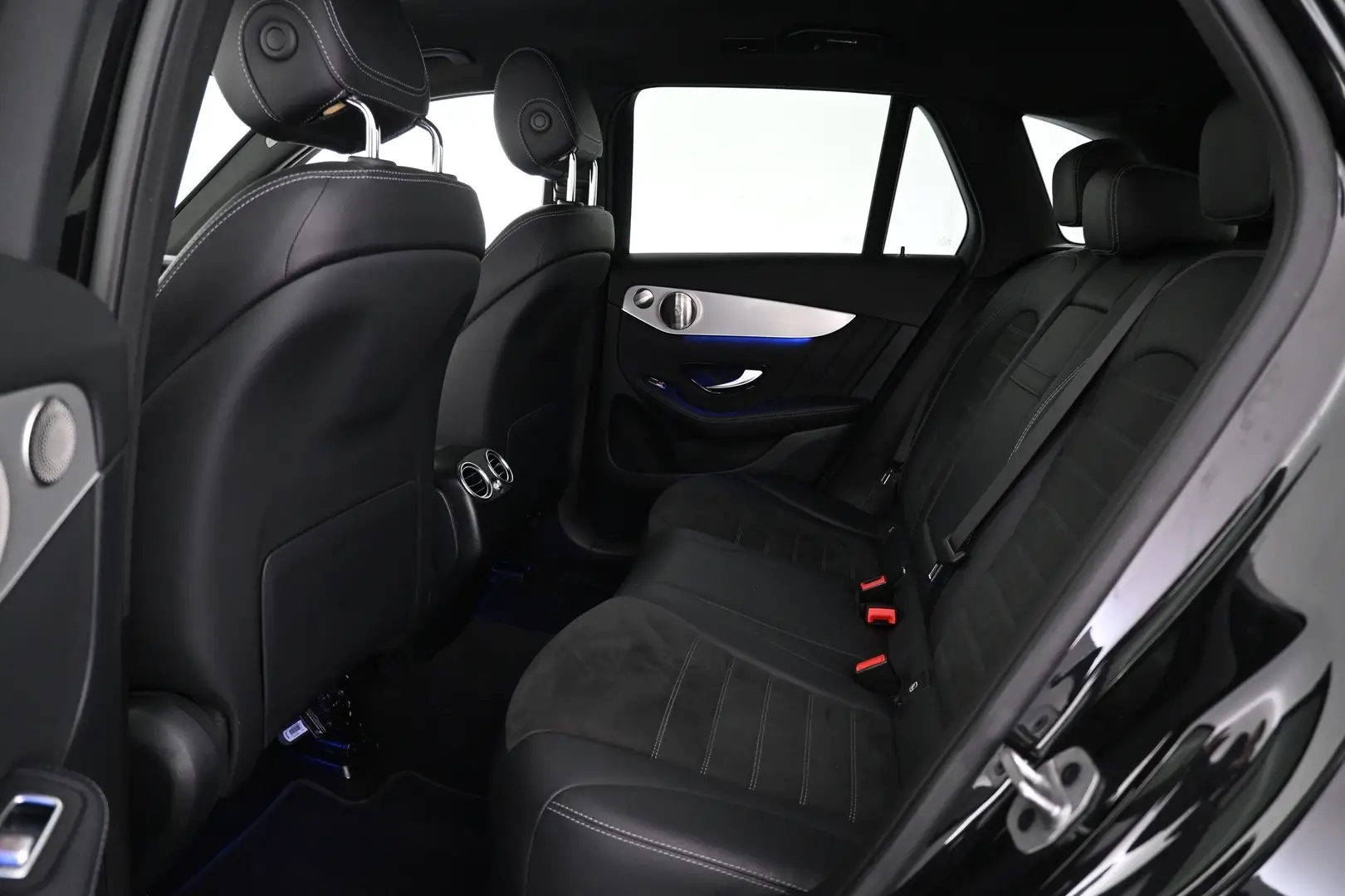 Car Image - 26r4CCzIWbsvgK97i25dRS
