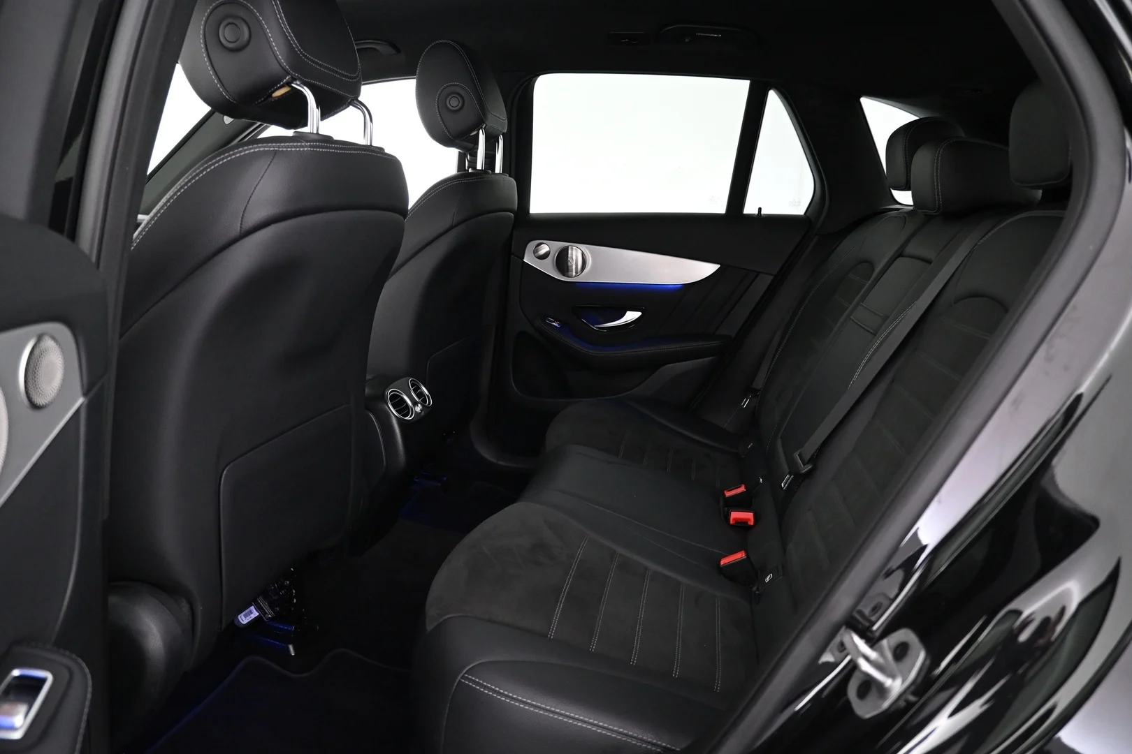 Car Image - 26r4CCzIWbsvgK97i25dRS