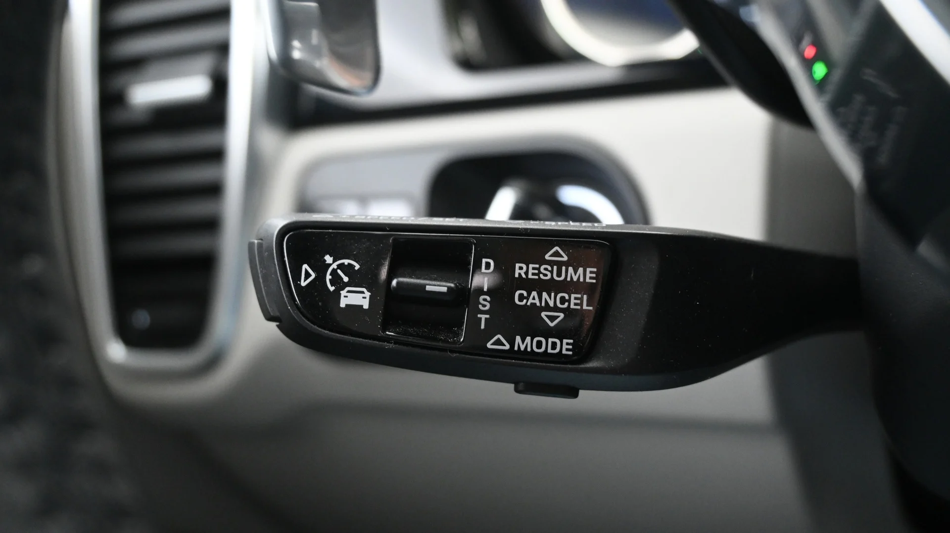 Car Image - 78hpdV7HFBk9dsNWwEwOAY