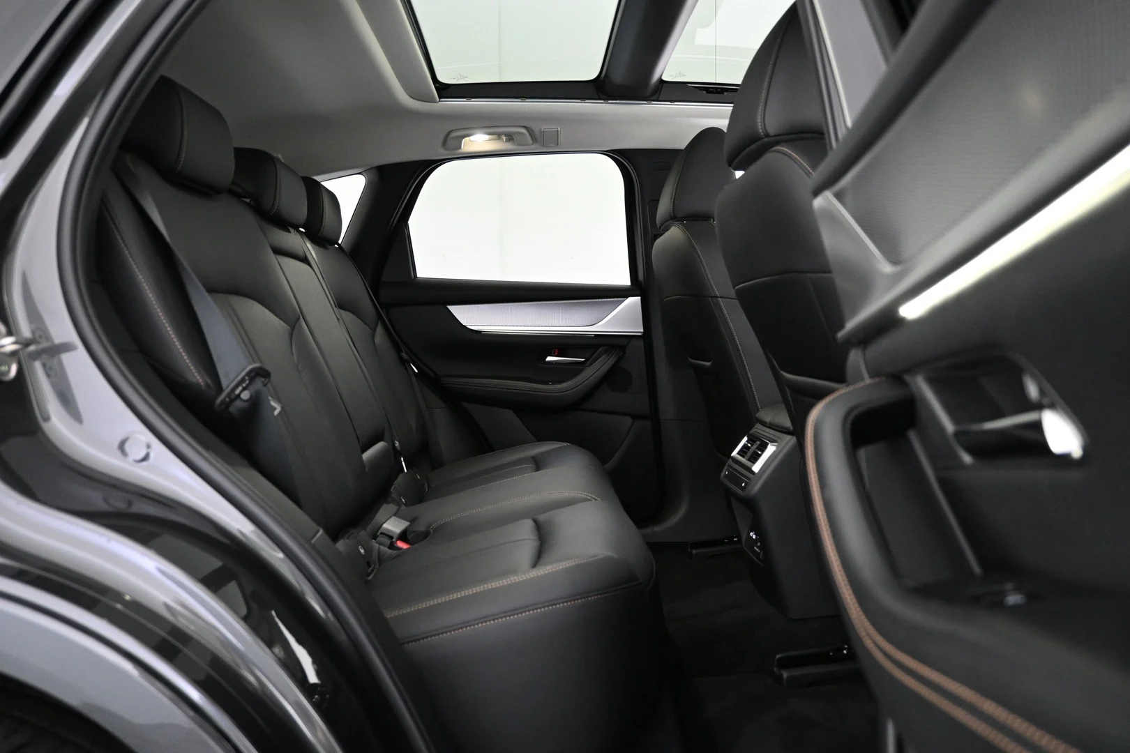 Car Image - 3xoZwu6jZH0kW1mJ2erhB4