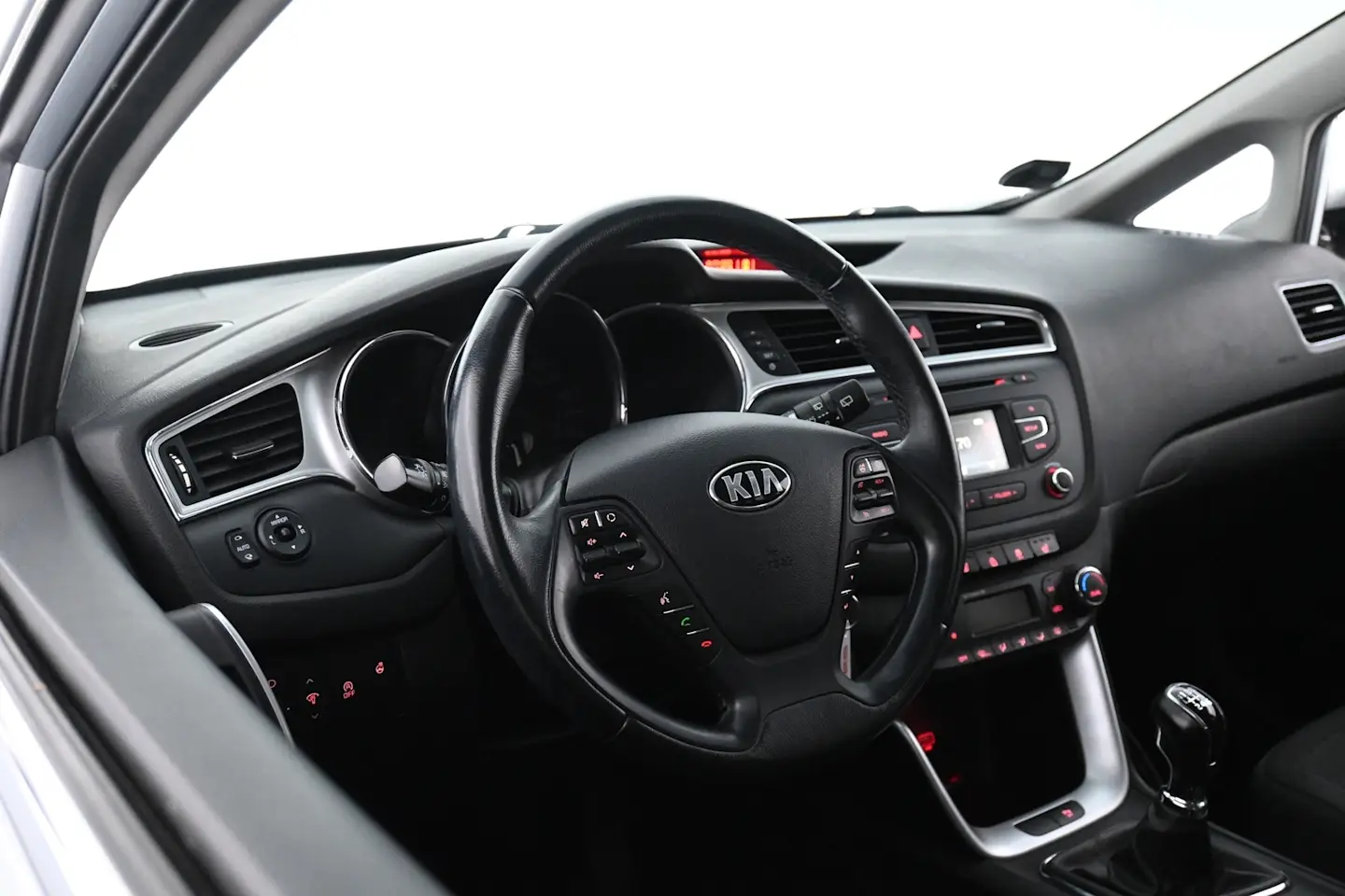 Car Image - N6EtLPUhw4DhRCRuXdISM