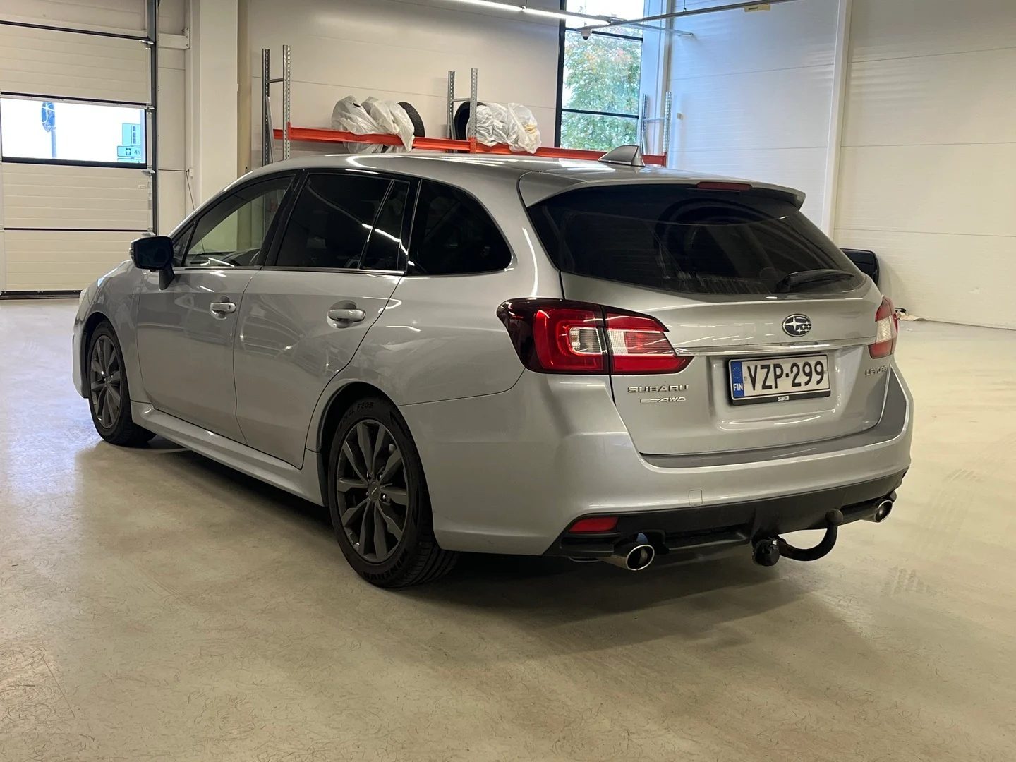 Car Image - 3fkLNVIv4rl3tAaf6oznJS