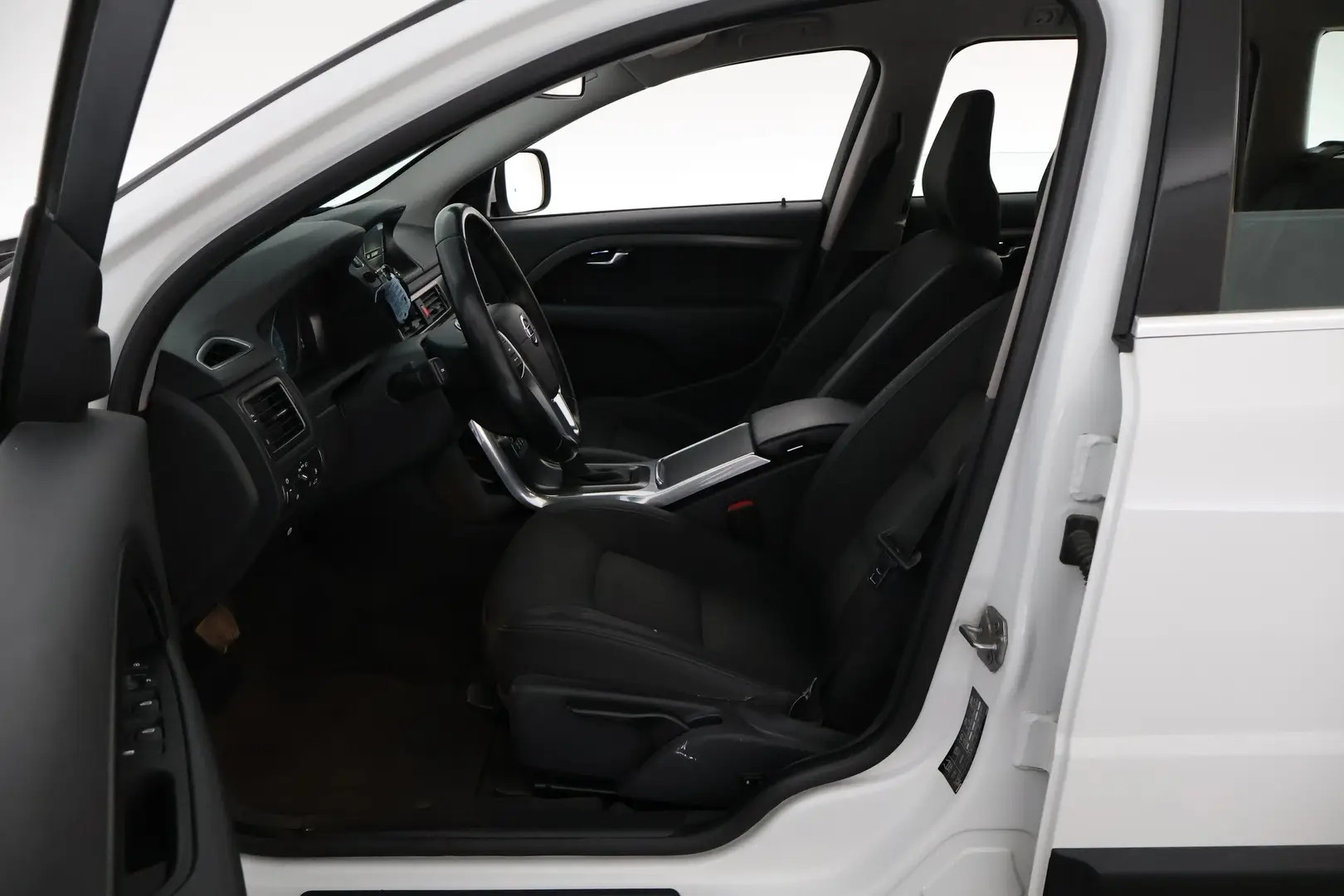 Car Image - 6CRqyIO06ZDgjglBHBUc2g