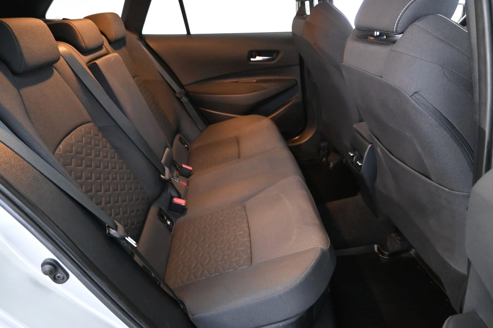 Car Image - 1G9OY6wA5ECYGf7NfZENUx
