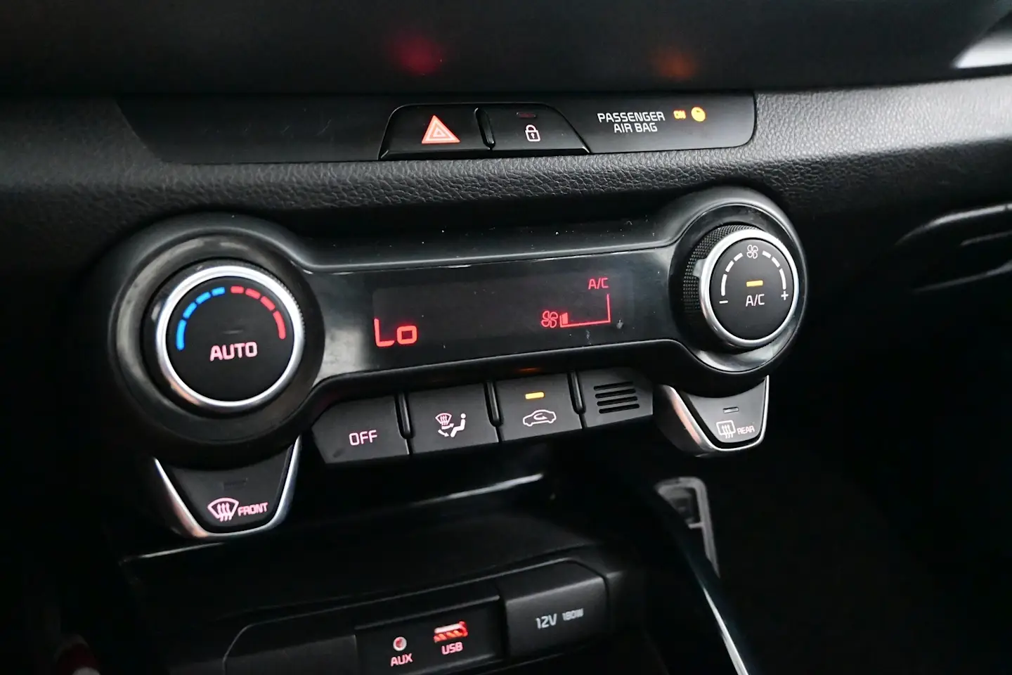 Car Image - 4N84dvMT6VJ7xVscGvd3bI