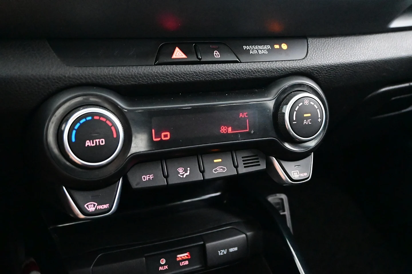 Car Image - 4N84dvMT6VJ7xVscGvd3bI