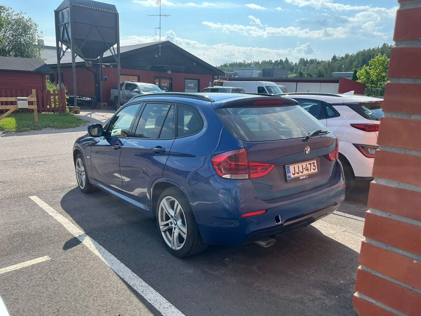 Car Image - 4nBsqiNdIBJt220qY41Tkh