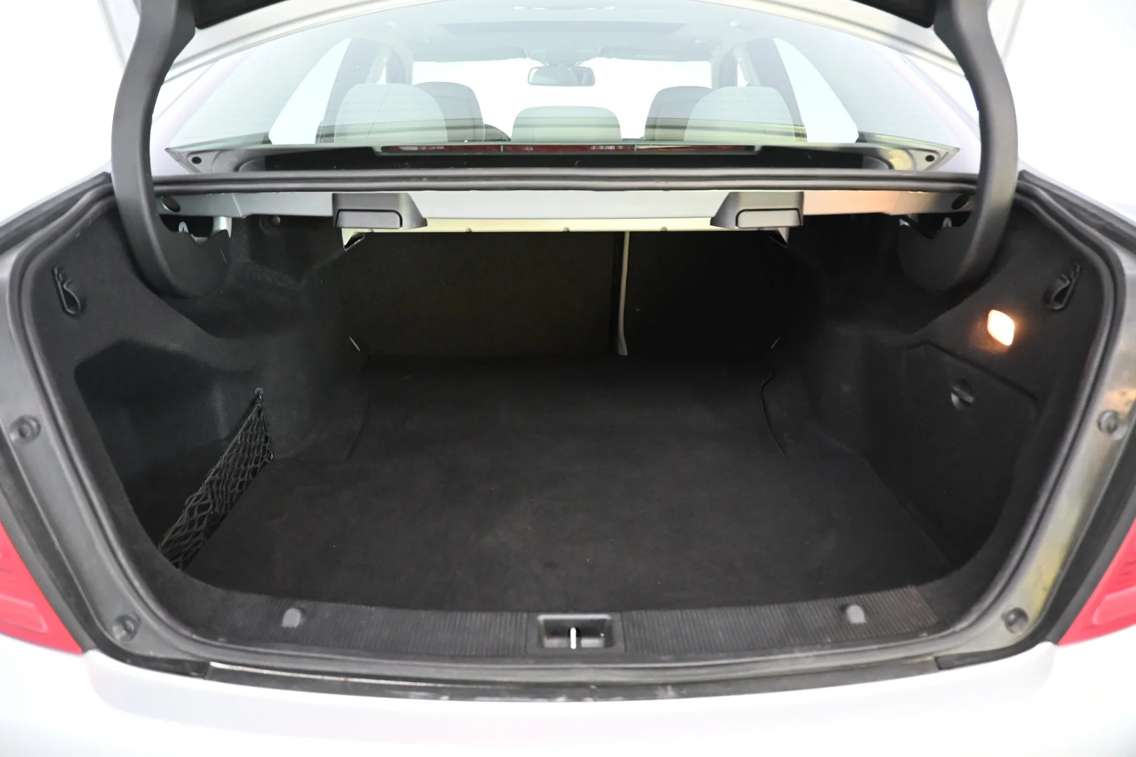 Car Image - 7yVDxbFCisXizKVf1J9UJT