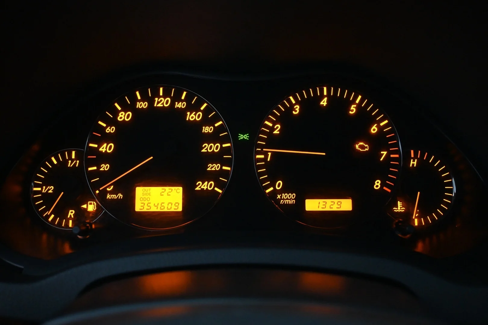 Car Image - 22Ss6PZVMPYl7zYCnjC2Z3