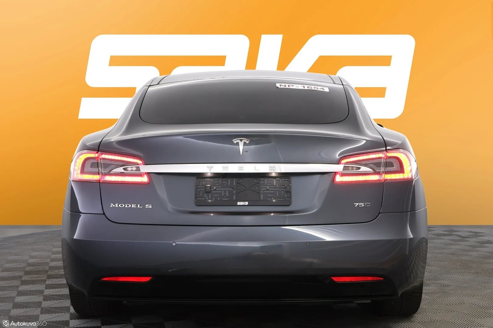 Car Image - 3YQEq5qONcXinWyDLMH2DL