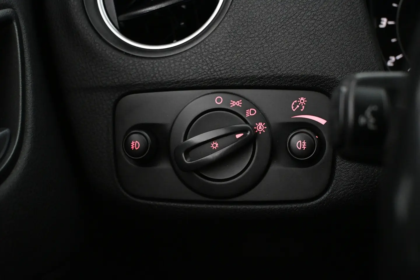 Car Image - 1BYi0OoQu3A0Unb7CczQ48