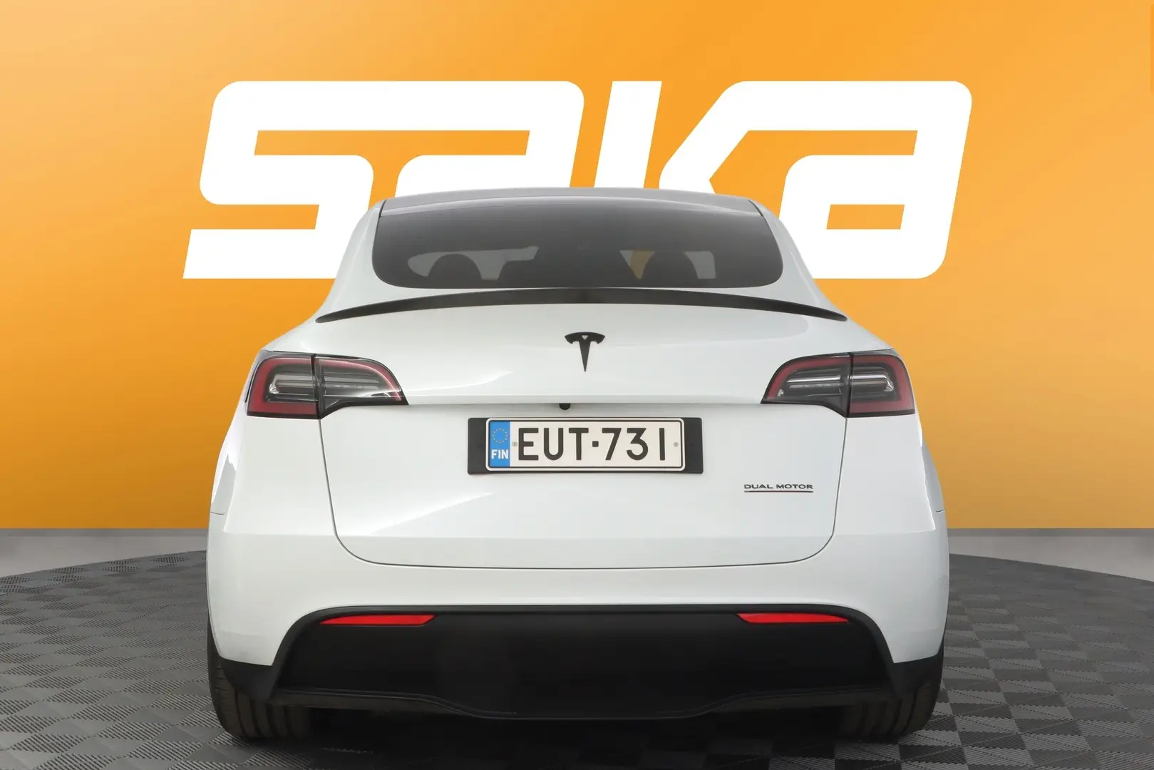 Car Image - 1AX6fMHDADDDLQqrhMfdQB
