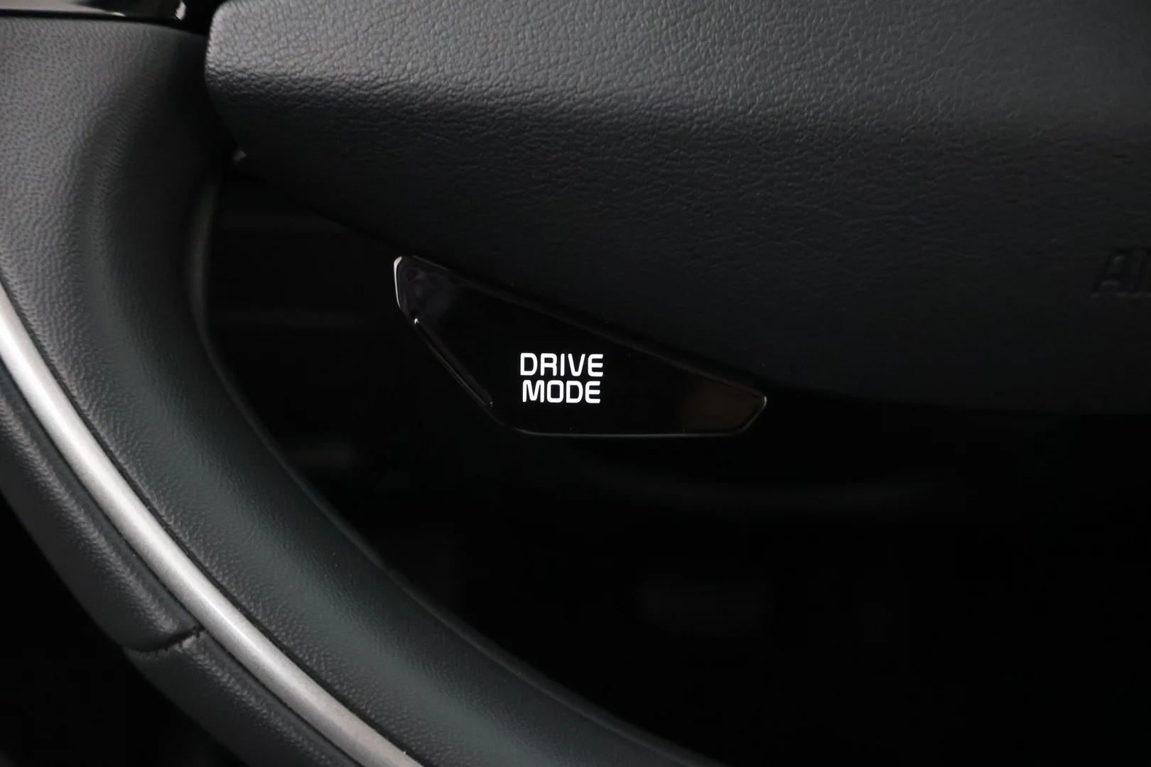 Car Image - 6hX4gtTJaoIBSI8qomWUU8