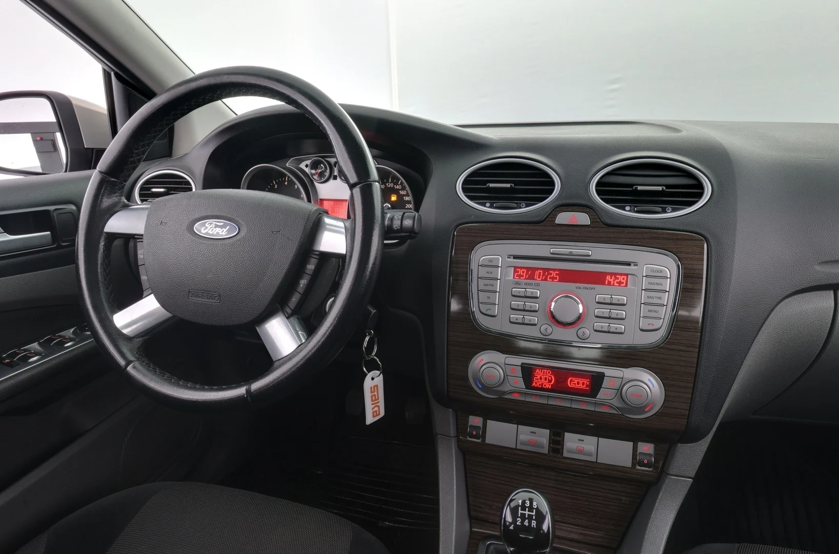 Car Image - 27Vwhk6vPH3gev2HffVp1c